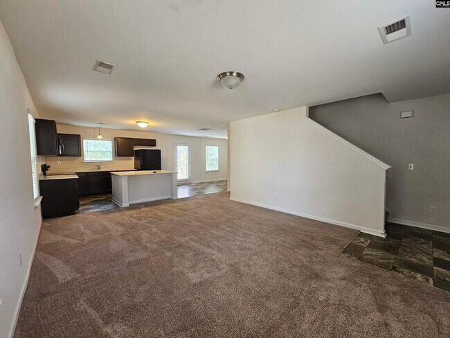 Building Photo - 208 Jasmine Pl Dr