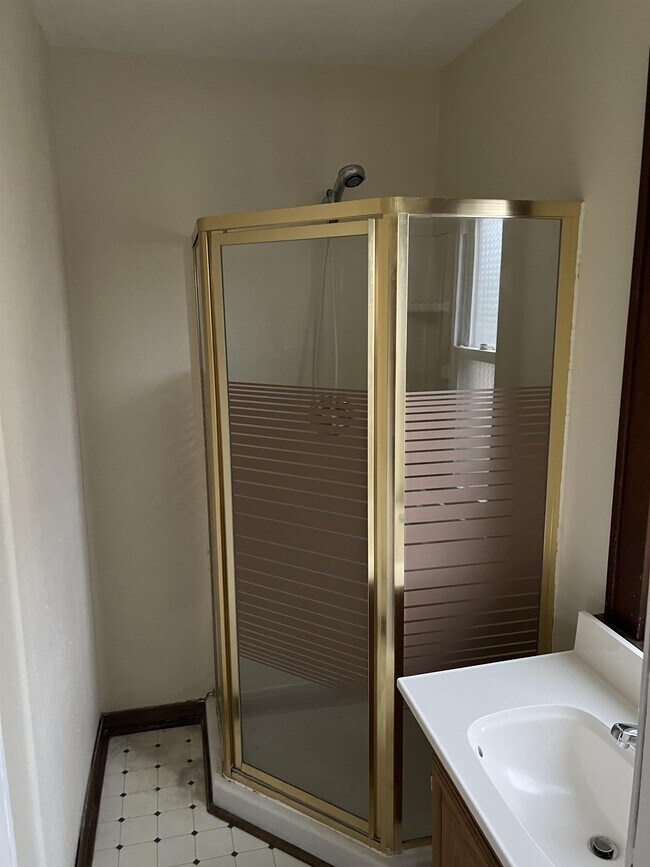 Foto del edificio - 1204 N 14th St