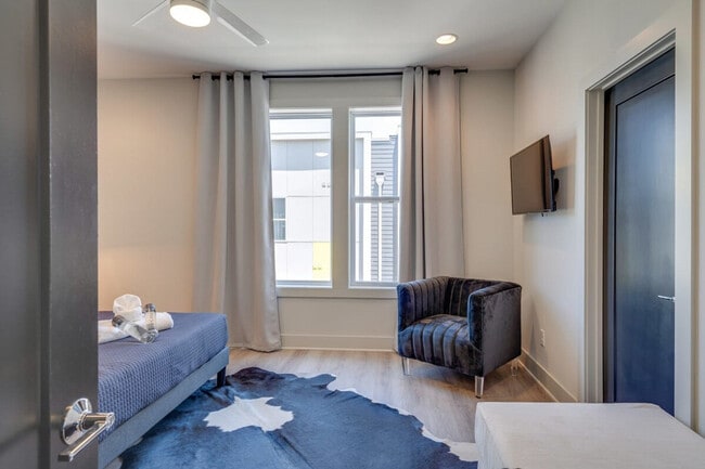 Foto del edificio - 1135 Harmony Way