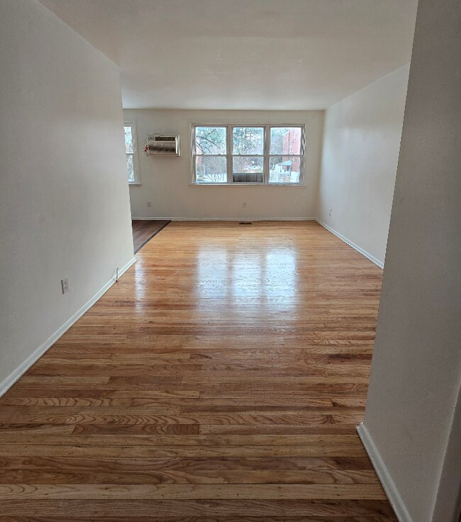 Photo - 222 Lockart Terrace Apartment