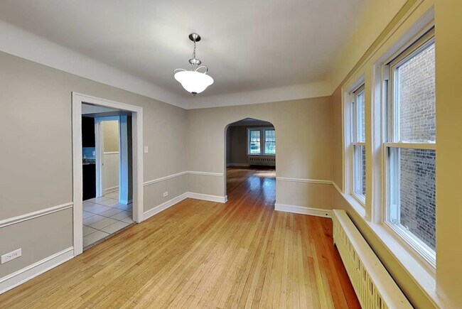 Foto del edificio - 4827 W Hirsch St