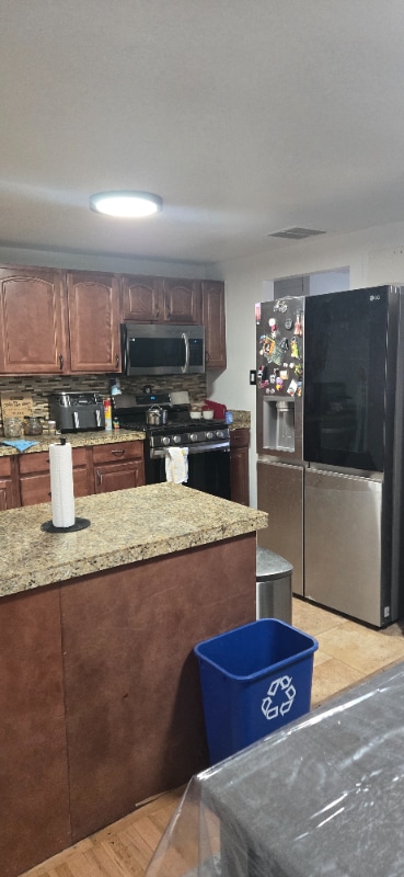 Building Photo - 2655 Worchester St