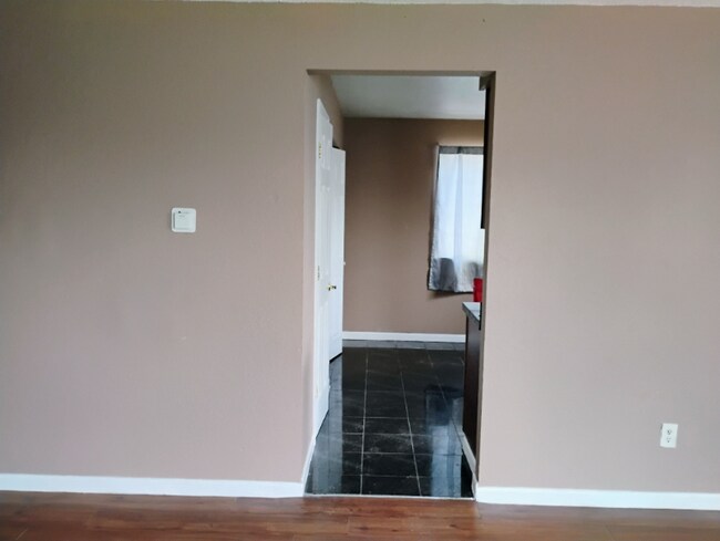 Foto del edificio - 6751 E 72nd Pl