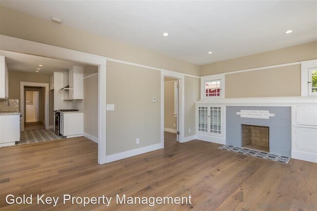 Building Photo - 3 br, 2 bath House - 3257 Dwight Street