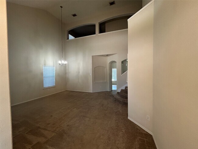 Foto del edificio - 14027 Blackfoot Trail Run