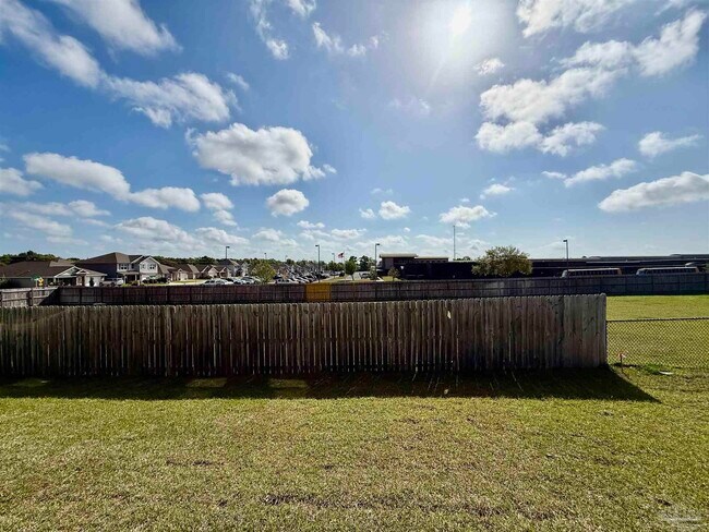 Foto del edificio - 4067 Pendragon Cir