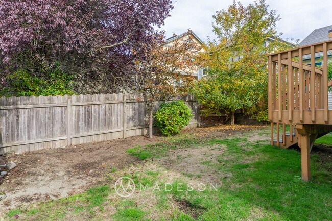 Building Photo - Charming First Hill Single Family House wi...