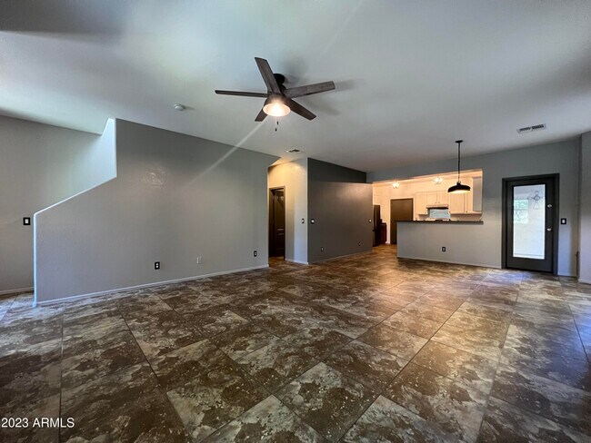 Building Photo - 4364 E Rosemonte Dr