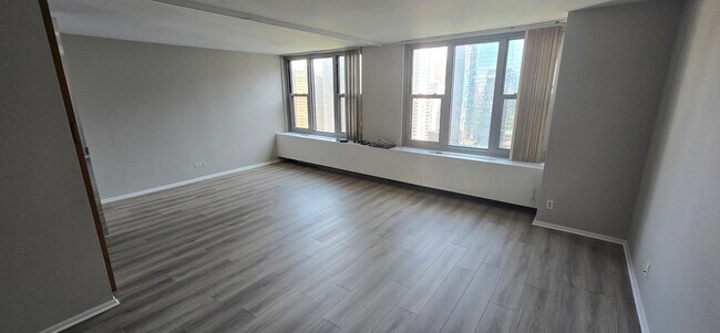 Foto del edificio - 400 E Randolph St