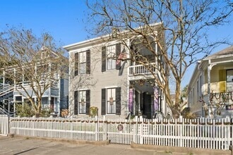 Building Photo - 1512 Rosenberg St