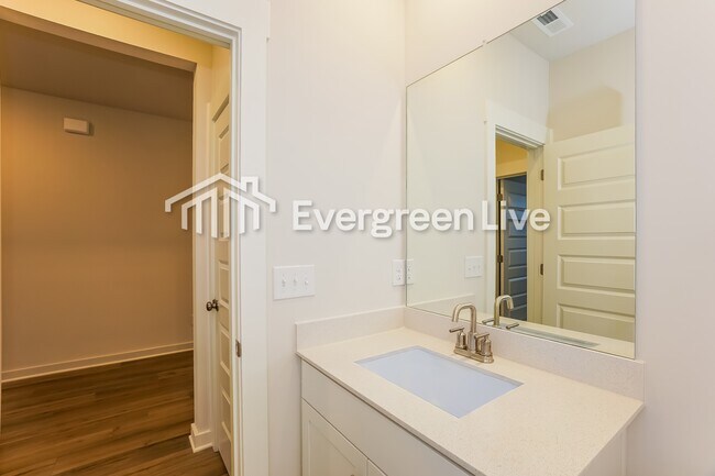 Foto del edificio - 856 Bur Oak Ct