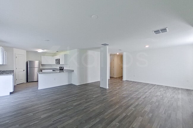 Building Photo - 3641 Bath Ln
