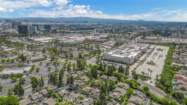 Building Photo - 3660 S Bear St