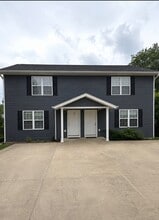 Building Photo - 33 Weesner Dr