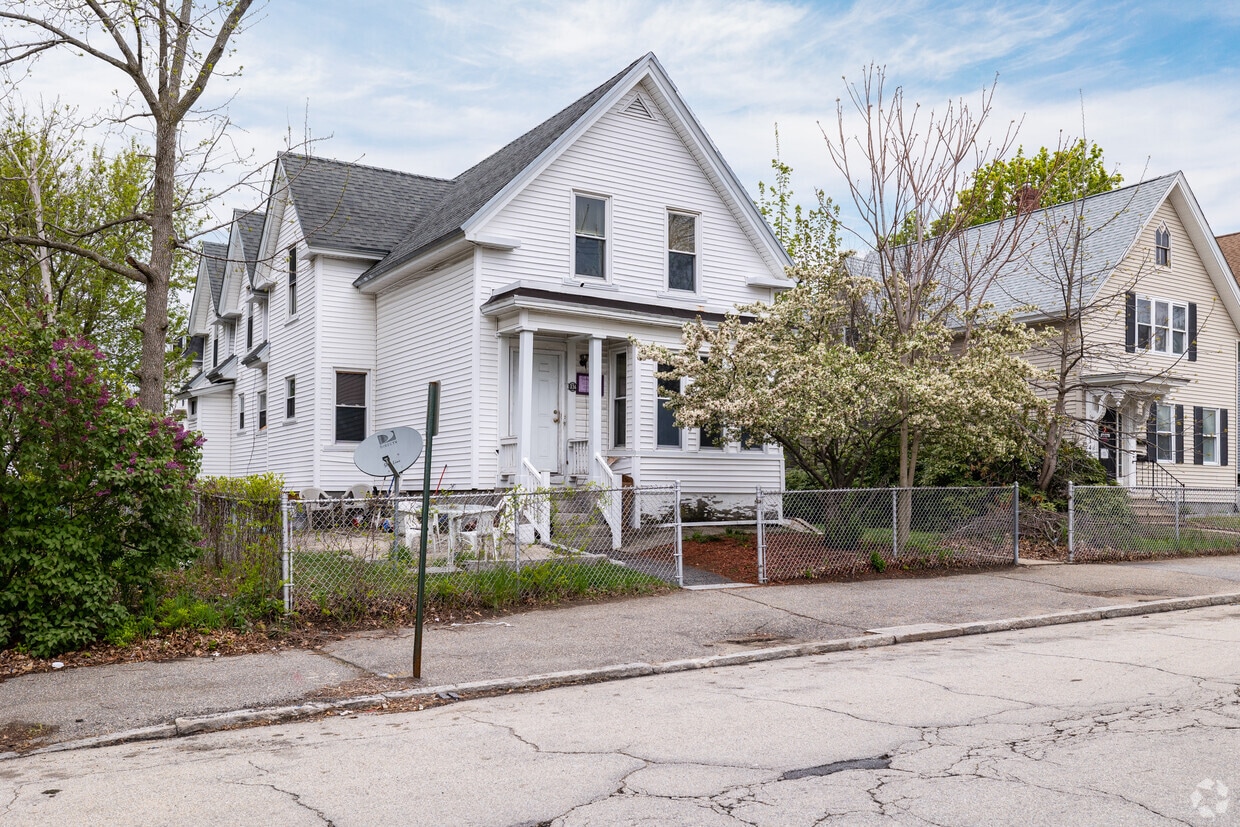 336-338 Merrimack St Manchester, NH - 336-338 Merrimack St