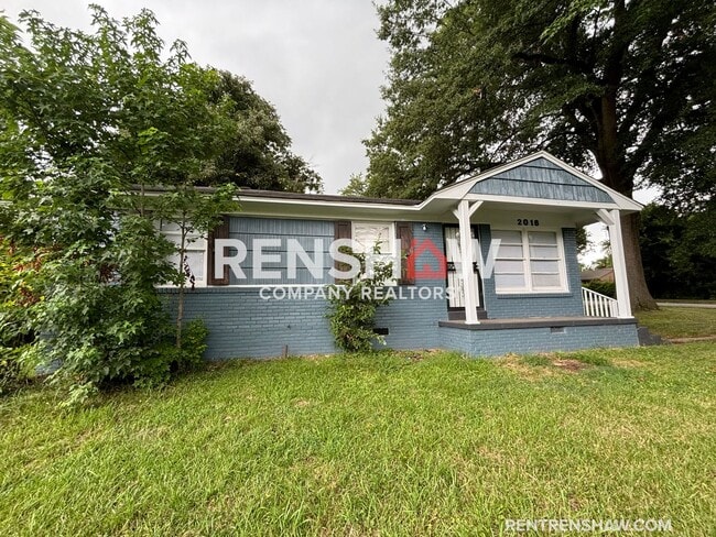 Building Photo - Text the Leasing Team at 901-820-4367 to S...