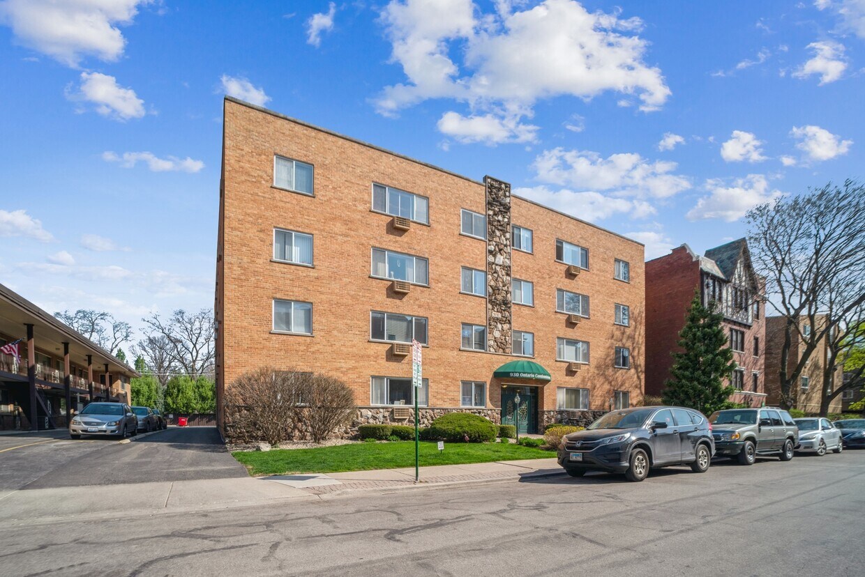 Primary Photo - 930 Ontario St