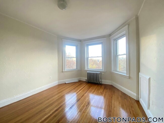 Building Photo - 1167 Boylston St