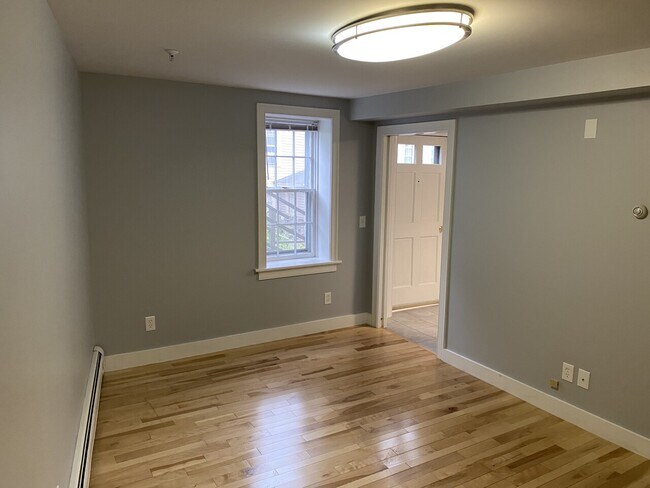 Foto del edificio - 128-130 Hammond Street