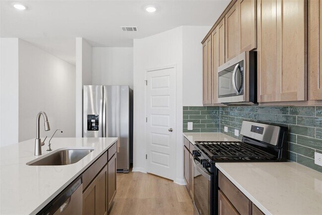 Building Photo - 454 El Capitan Lp