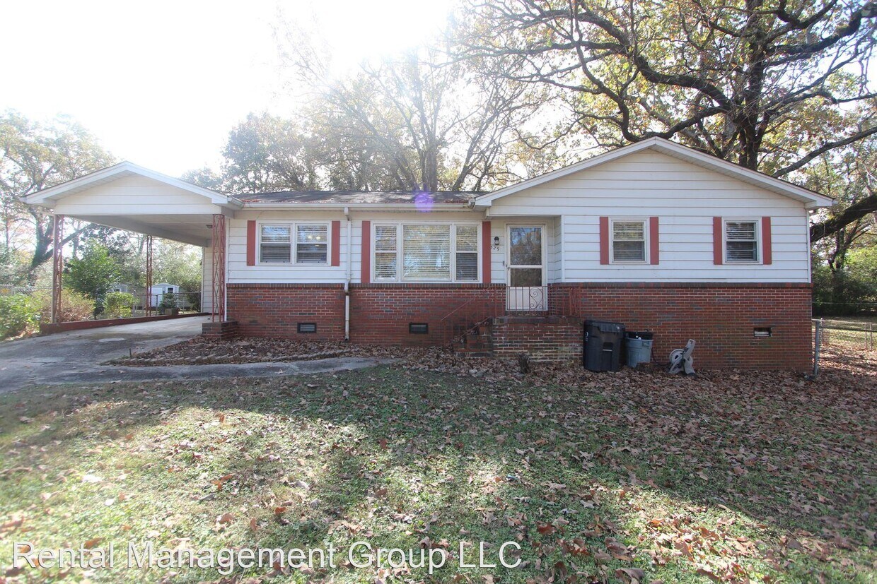 Foto principal - 3 br, 1 bath House - 329 24th Court NW