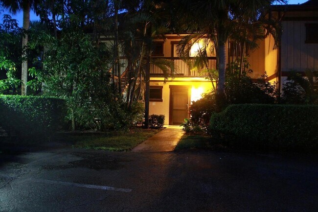 Foto del edificio - 13334 Polo Club Rd