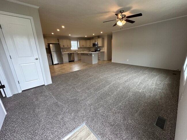Foto del edificio - 397 Black Oak Ln