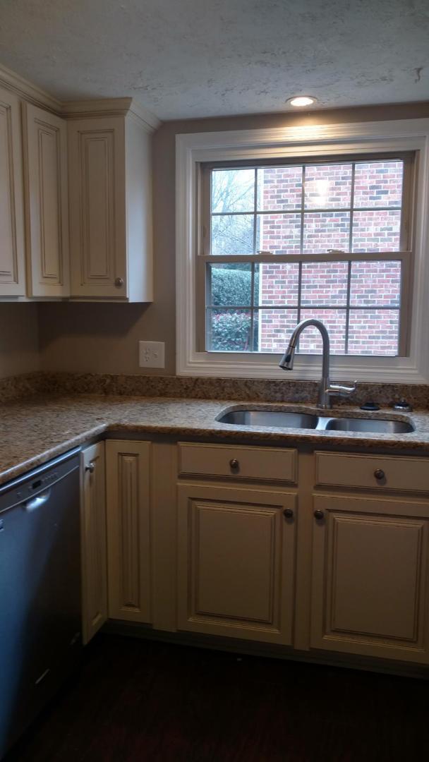 Building Photo - Beautifully Renovated Townhome at The Forest