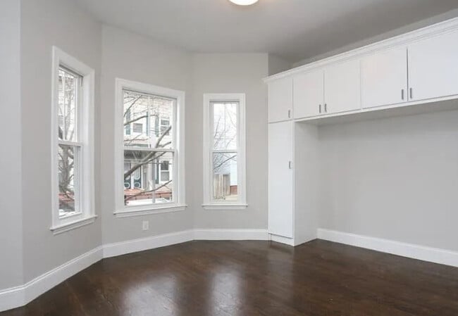 Building Photo - 75 Goddard Ave