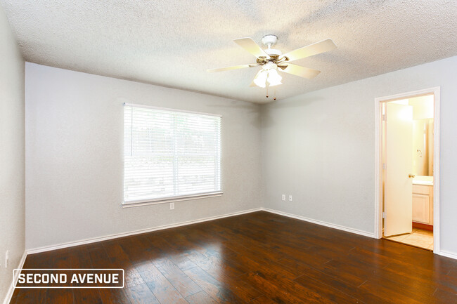 Building Photo - 2014 Brazos Dr