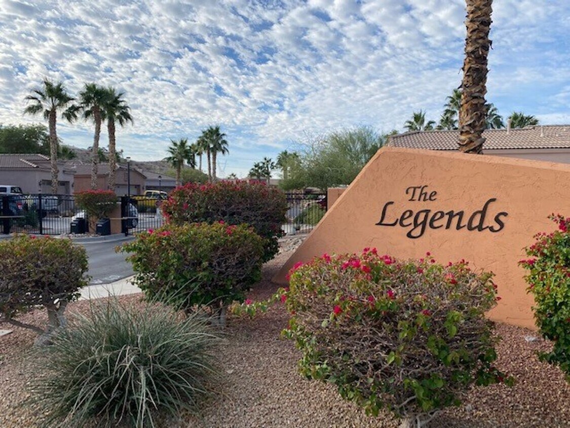 2BR 2BA Furnished Luxury Home Bullhead Par... House Rental in