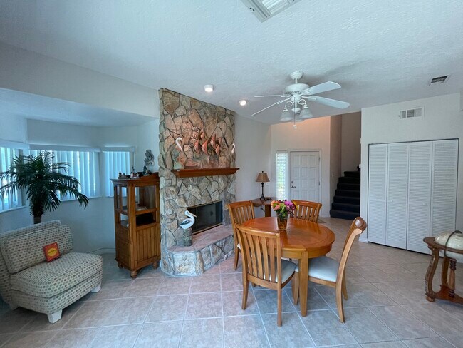 Building Photo - 2599 S Highway A1A