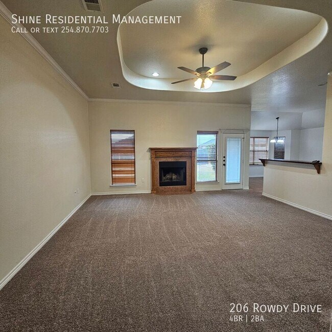 Foto del edificio - 206 Rowdy Dr