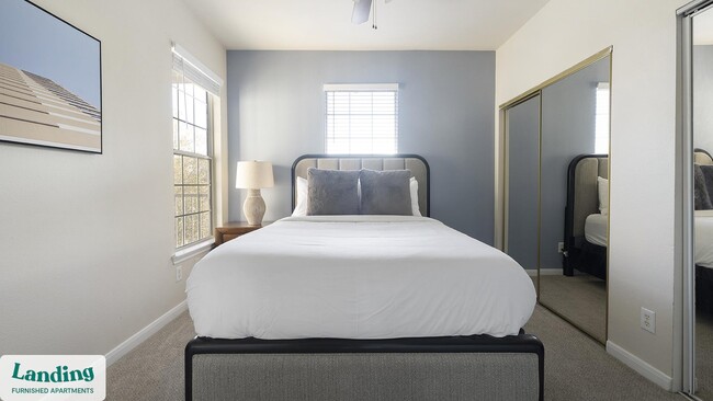 Building Photo - 1215 W Slaughter Ln