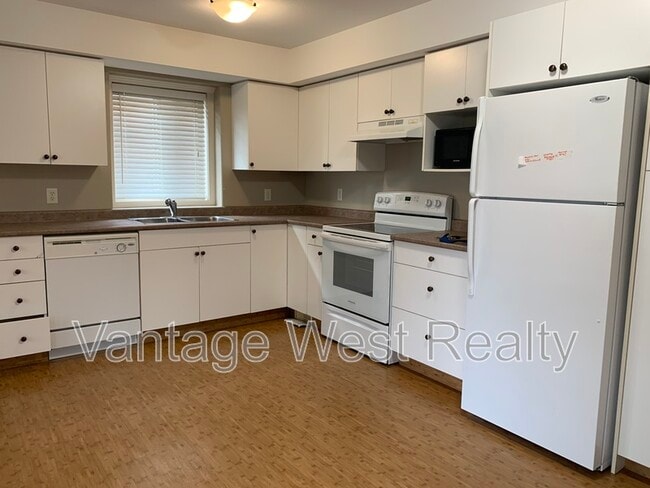 Photo du bâtiment - 1539 Wilmot Ave