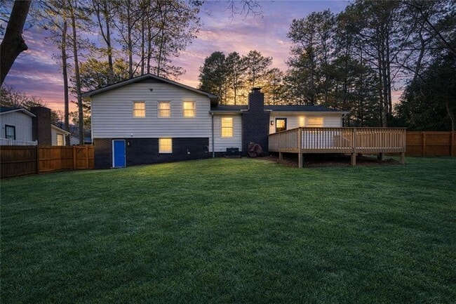 Building Photo - 3210 Ebenezer Rd NE