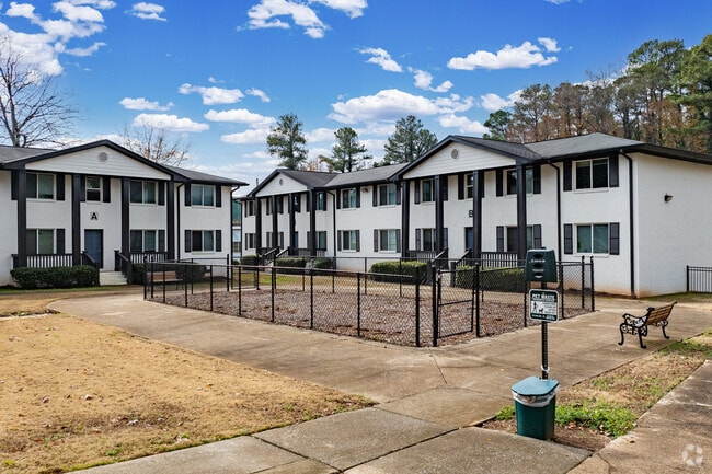 Building Photo - Baba Flats