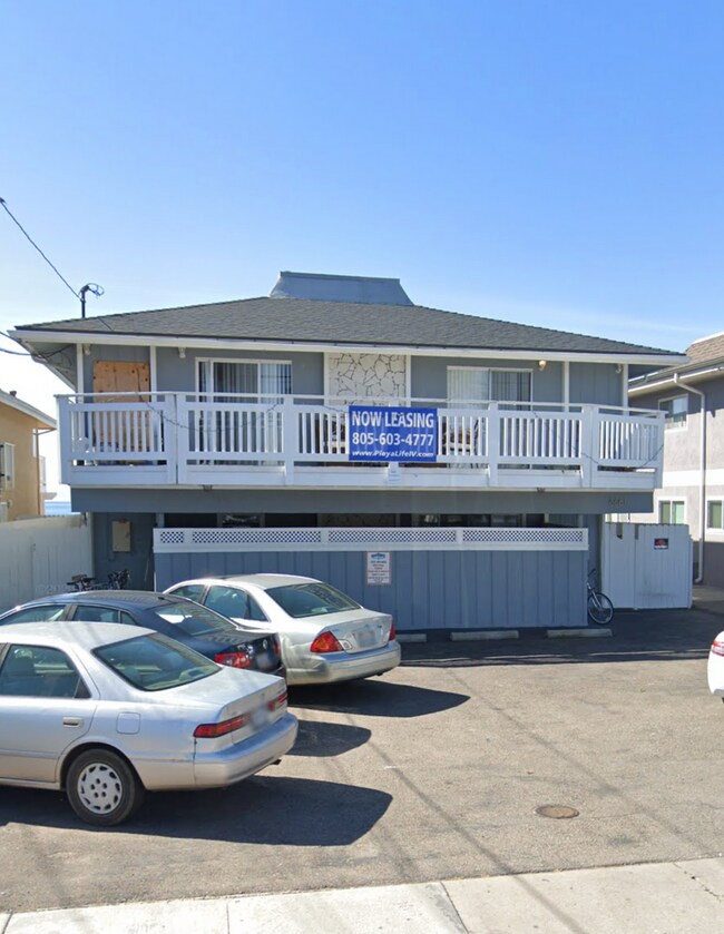 Building Photo - 6681 Del Playa Dr