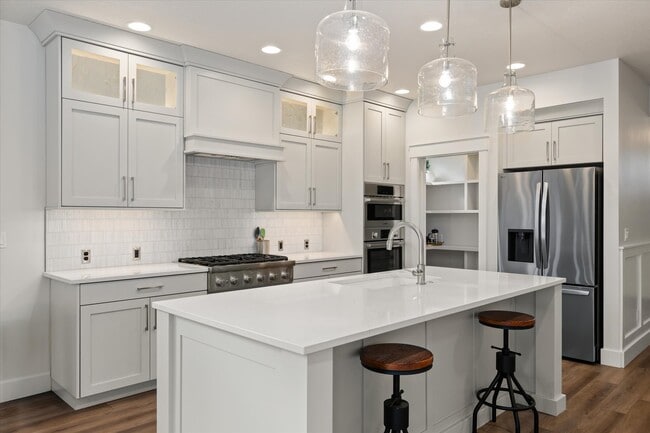 Building Photo - 6318 S Utmost Ln