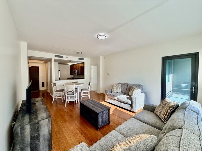 Foto del edificio - 130 N Garland Ct
