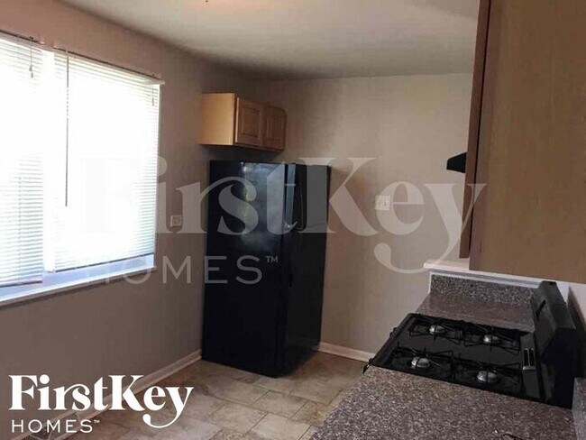 Foto del edificio - 17541 Greenbay Ave