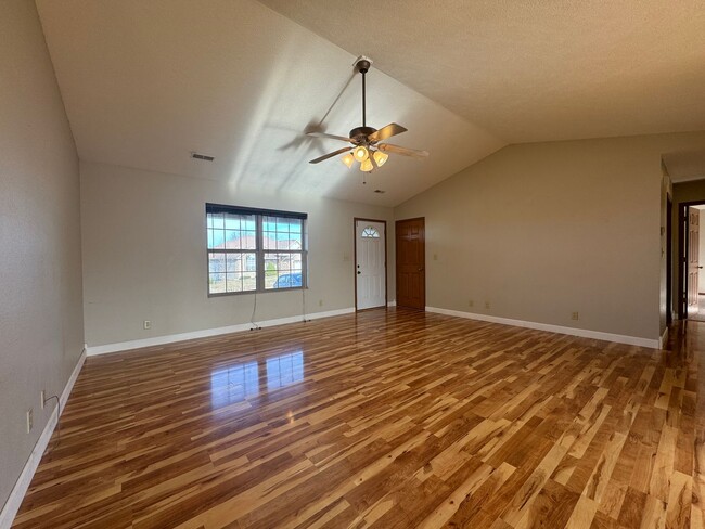 Foto del edificio - Summit’s Pass Beauty – Updated 3BR/2BA wit...