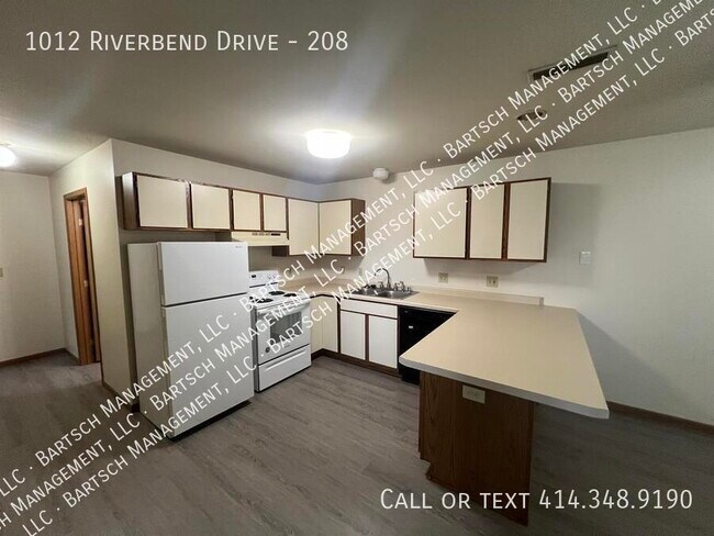Foto del edificio - 1012 Riverbend Dr