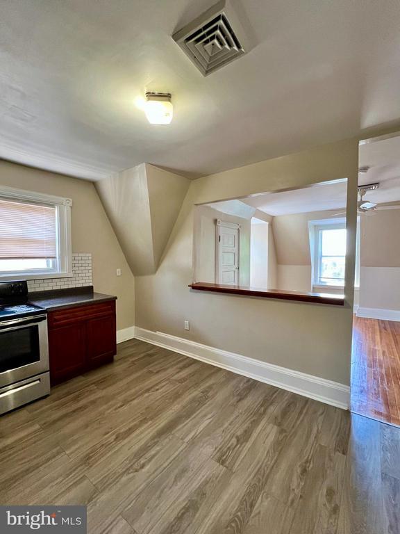 Foto del edificio - 928 N 63rd St
