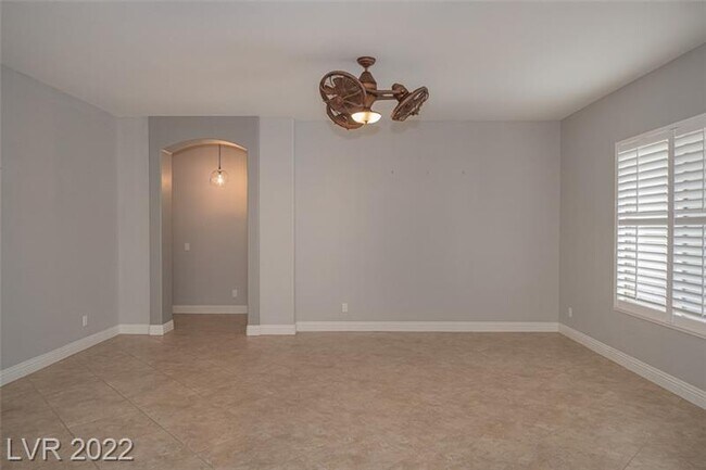 Building Photo - 4935 Moncada Way