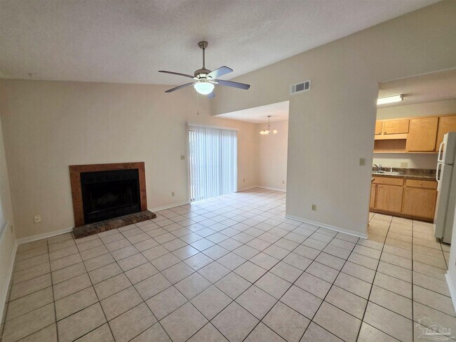 Foto del edificio - 1440 N 61st Ave