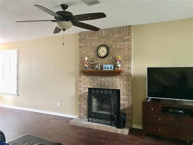 Foto del edificio - 5910 Blanco River Pass