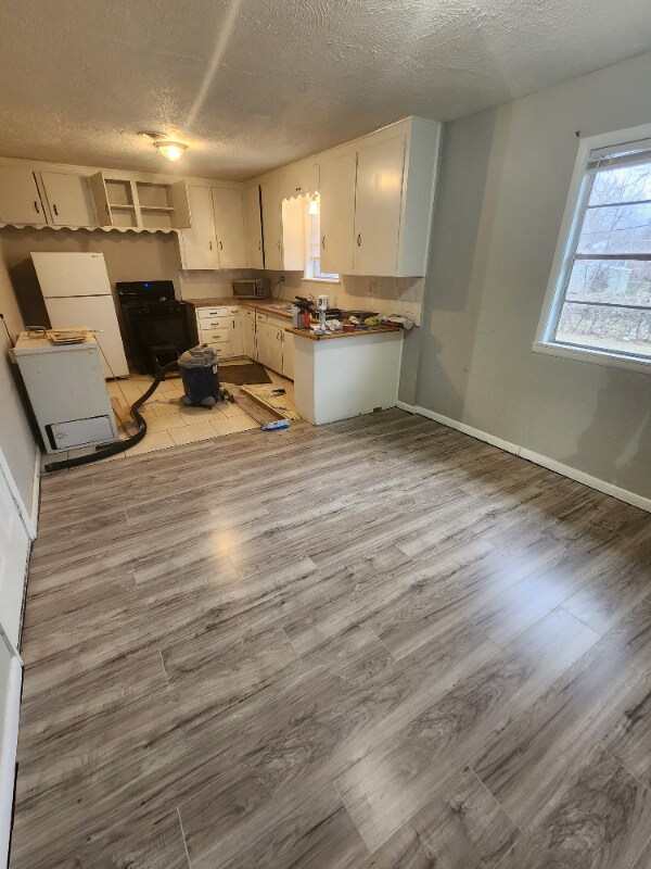Primary Photo - 1555 E 48th Pl N