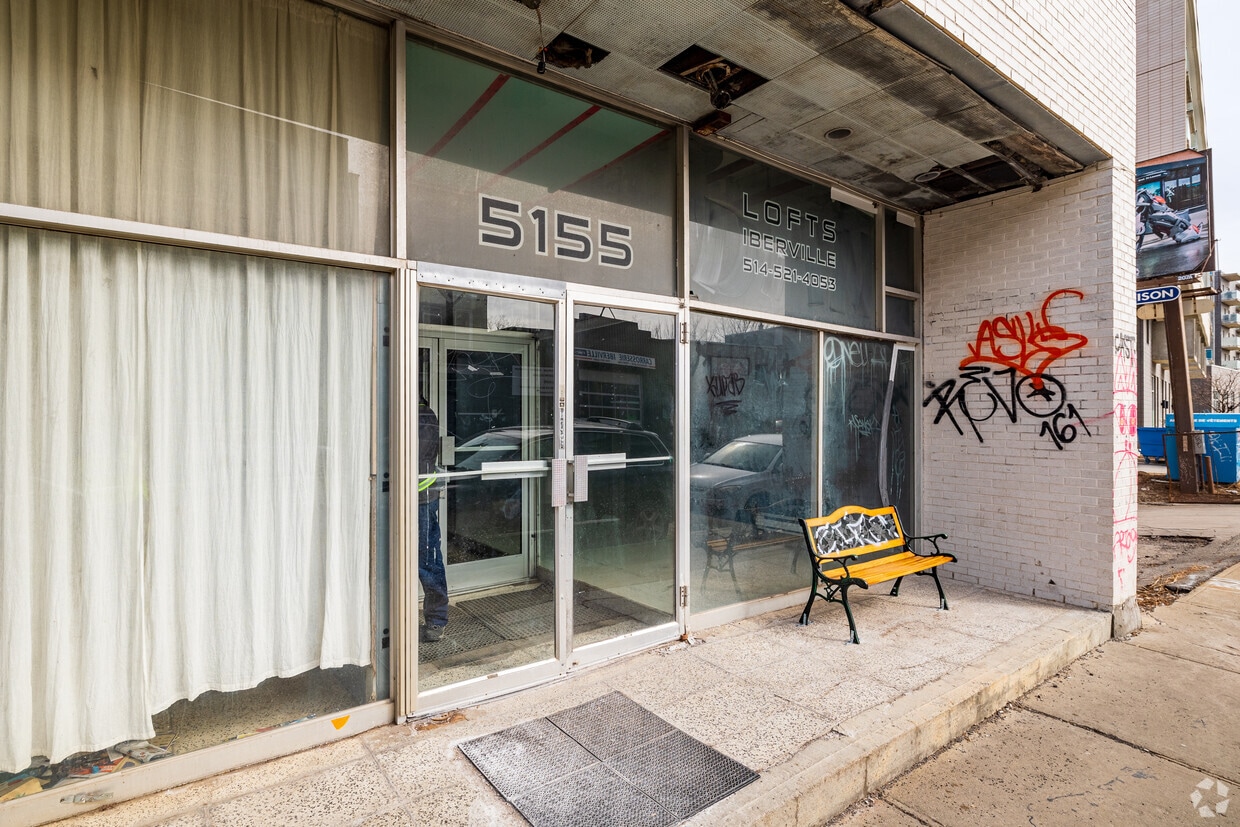 Building Photo - Lofts Iberville