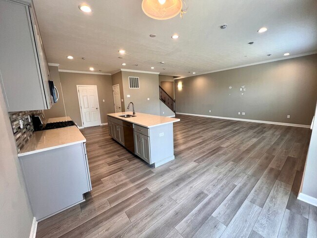 Foto del edificio - Imperial - 3 Bedroom 2.5 Bathroom - Large ...